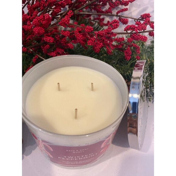 Bath & Body Works “Twisted Peppermint” New 3 Wick Candle - Picture 3 of 6